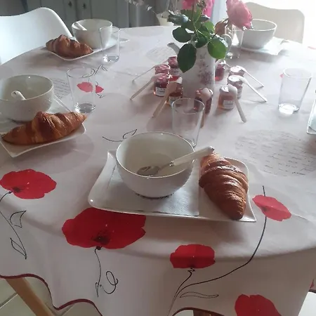 Au Pans De Bois. Repos Et Détente Auxon (Aube)